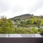Adinas - Pur - Wunderschoener Ausblick Apartment