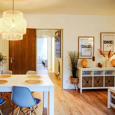 Adinas - Pur - Wunderschoener Ausblick *